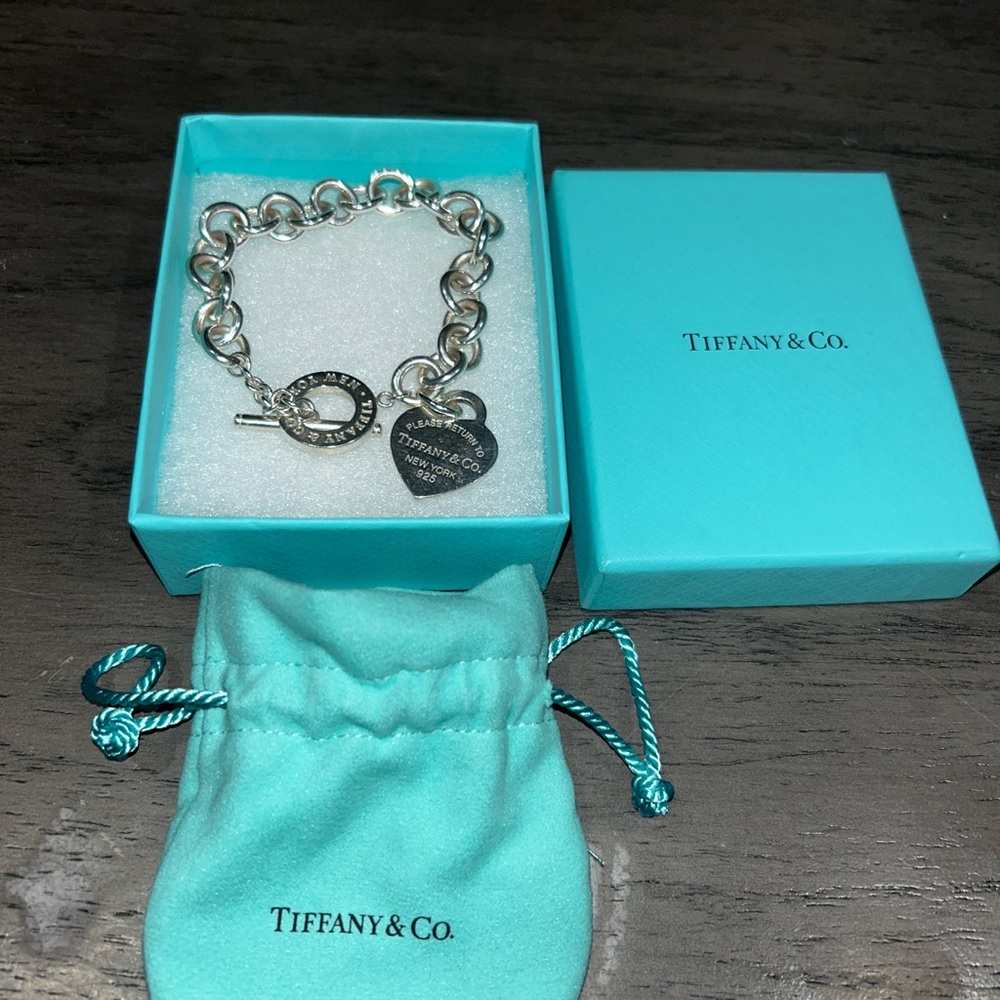 Tiffany’s Heart Tag Toggle Bracelet